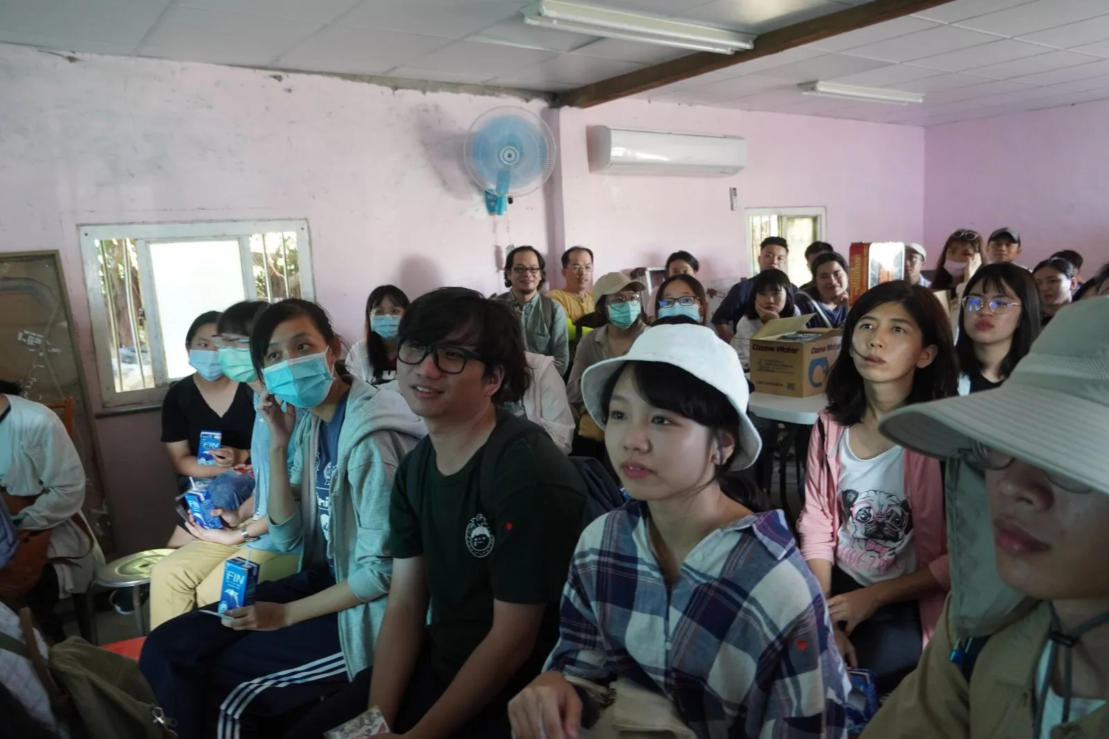 此圖詳細說明請見以下文字區塊。